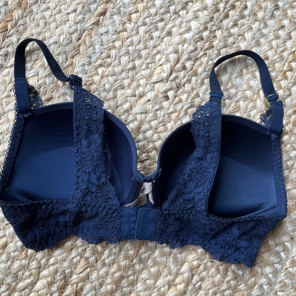 Stella McCartney padded bra - Picture 2 of 3